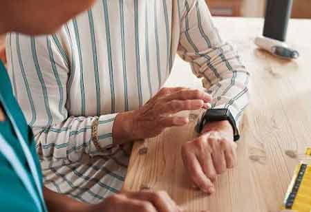 Choosing a Medical Alert Systems Partner for Scale and Continuity Choosing a Medical Alert Systems Partner for Scale and Continuity